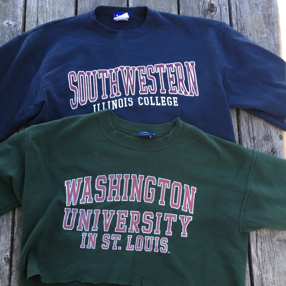 College Cropped Sweatshirts